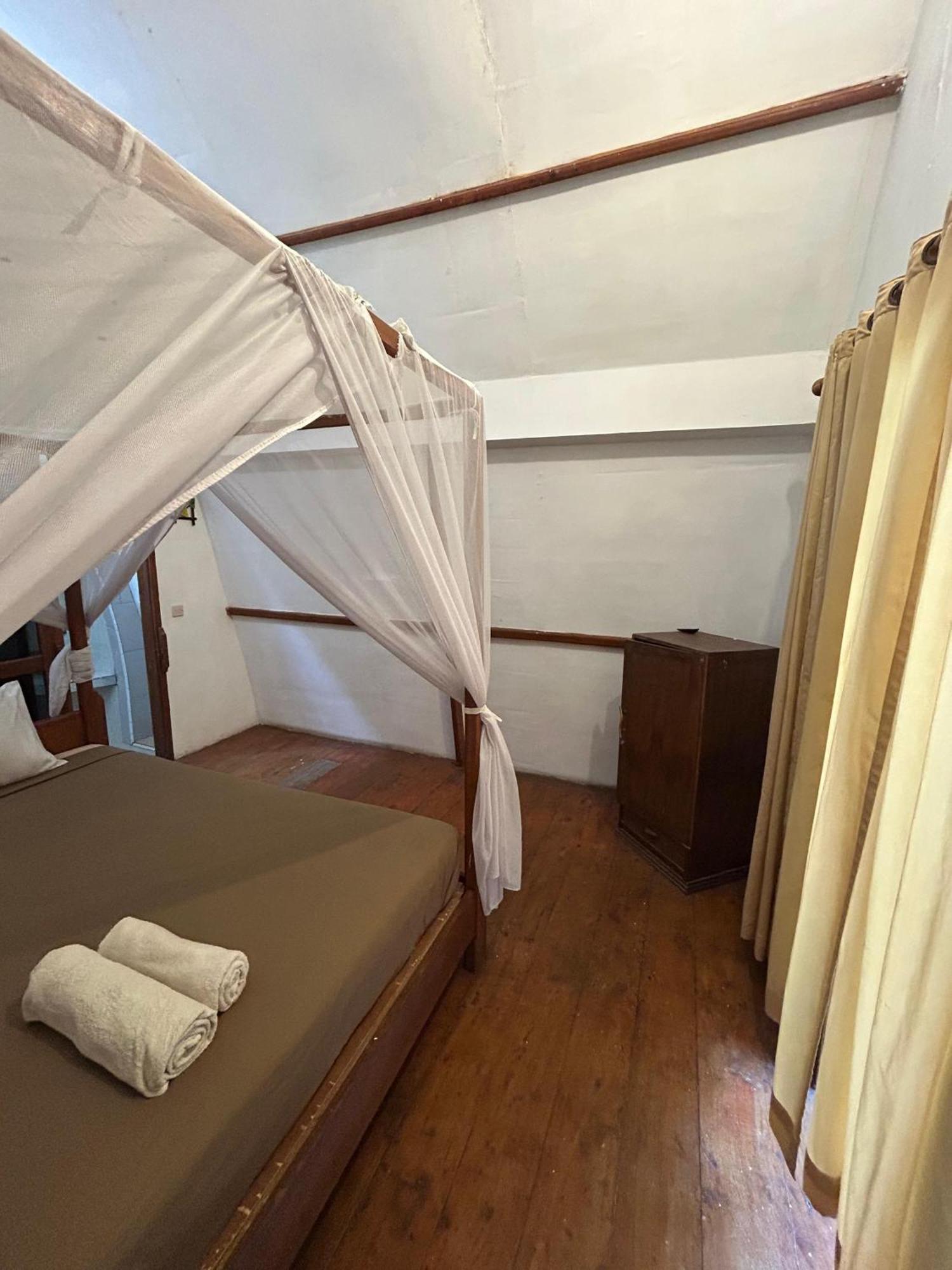 We'Be Cottages Gili Meno Exterior photo